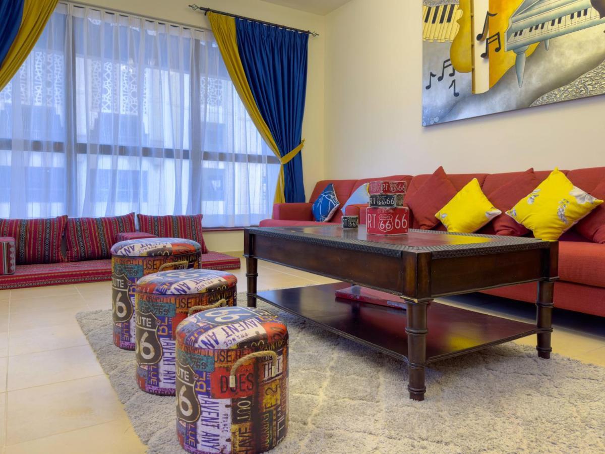 Route 66 Beach Hostel Dubaj Kültér fotó
