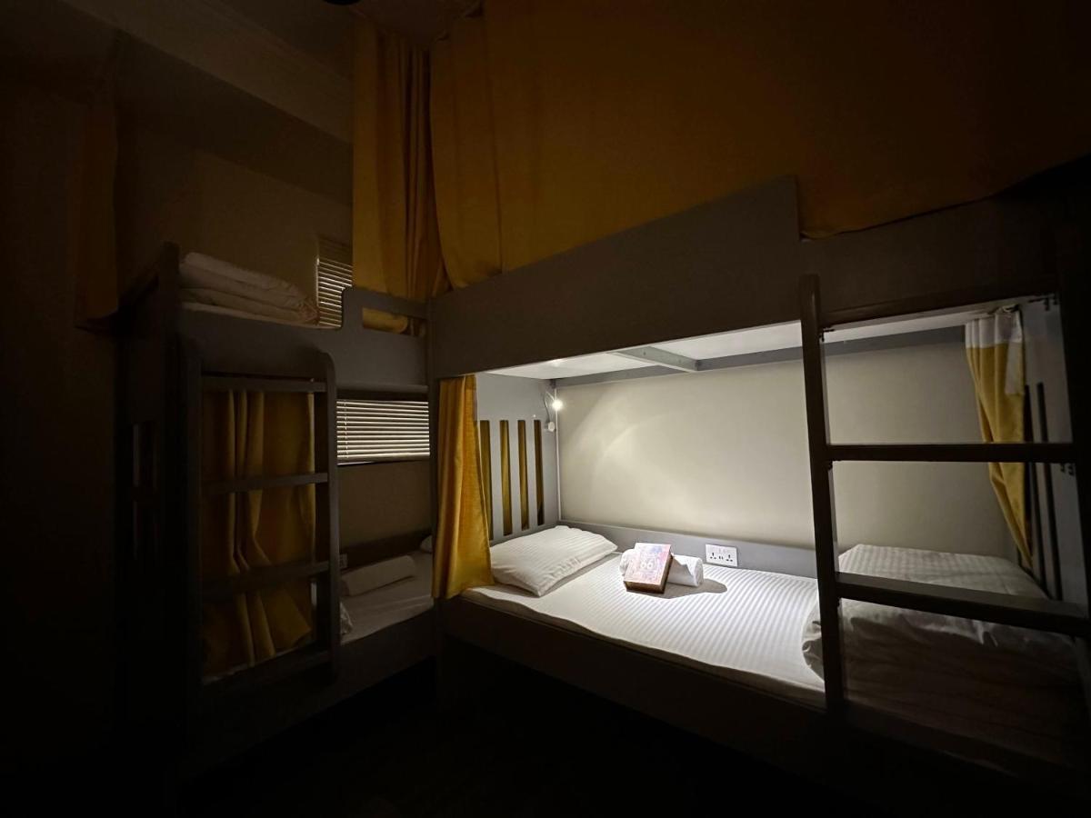 Route 66 Beach Hostel Dubaj Kültér fotó