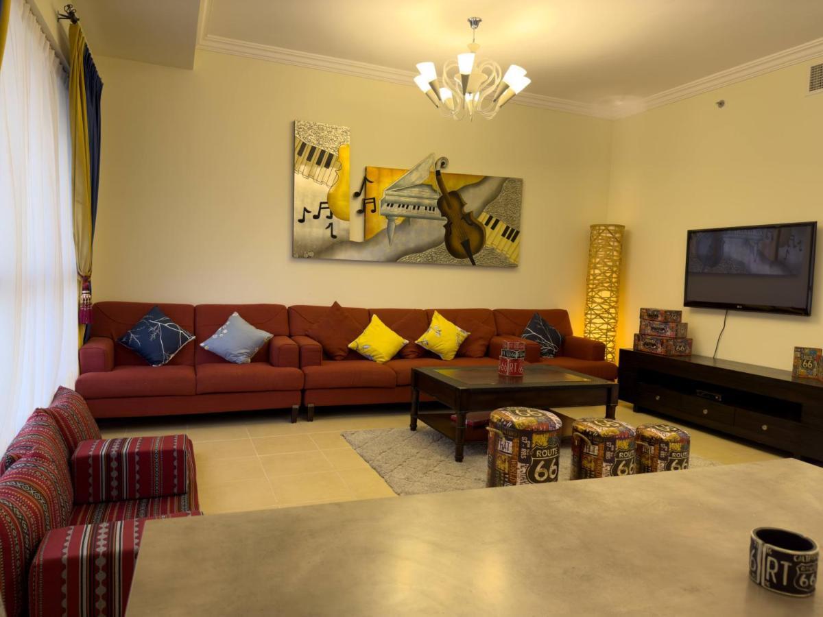 Route 66 Beach Hostel Dubaj Kültér fotó