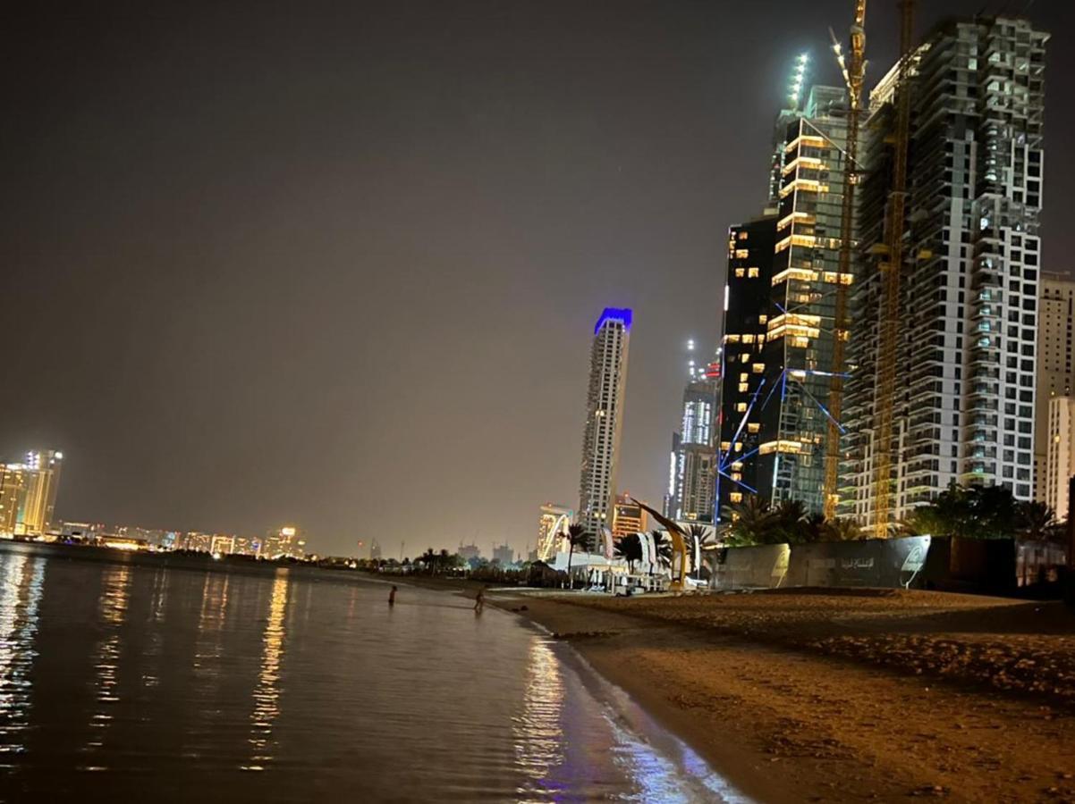 Route 66 Beach Hostel Dubaj Kültér fotó