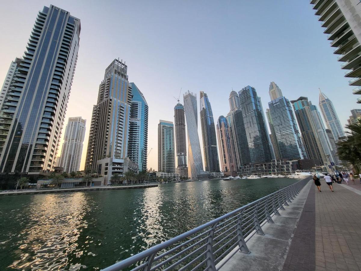 Route 66 Beach Hostel Dubaj Kültér fotó