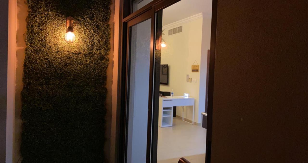 Route 66 Beach Hostel Dubaj Kültér fotó