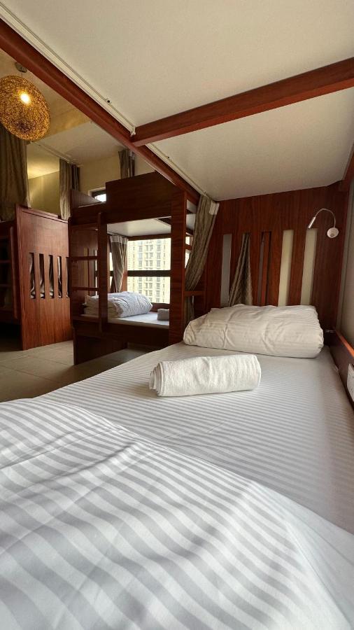 Route 66 Beach Hostel Dubaj Kültér fotó