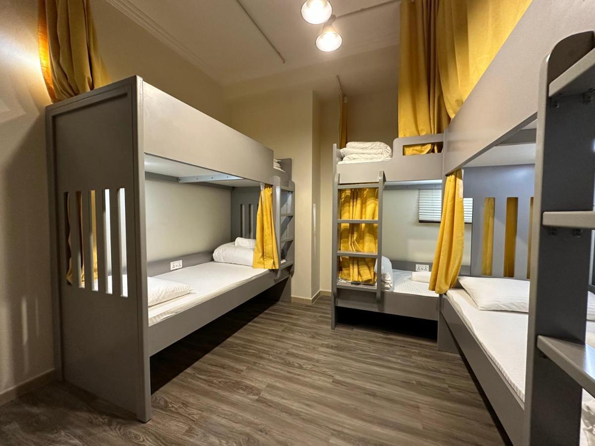 Route 66 Beach Hostel Dubaj Kültér fotó
